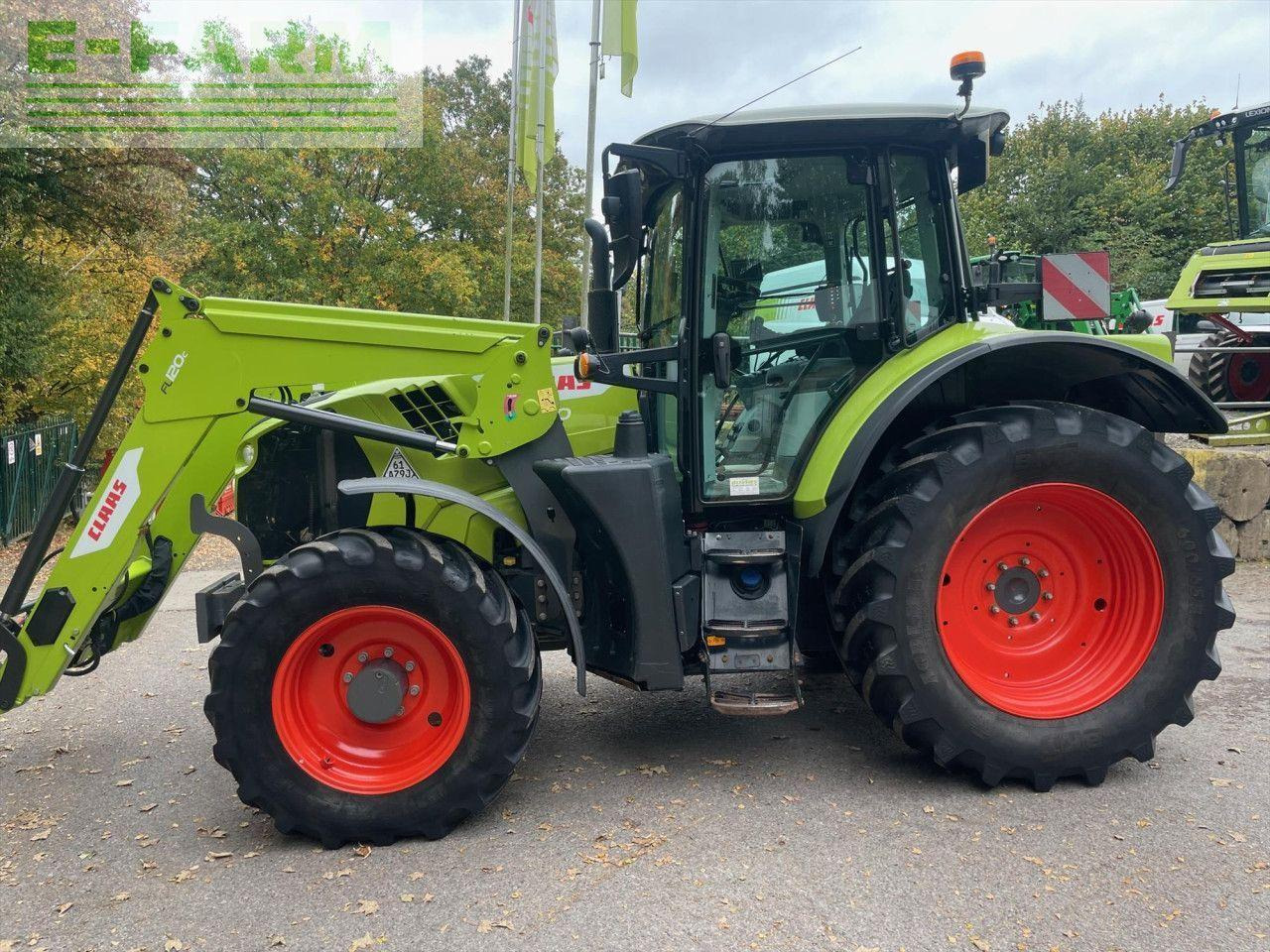 Farm tractor CLAAS ARION 630