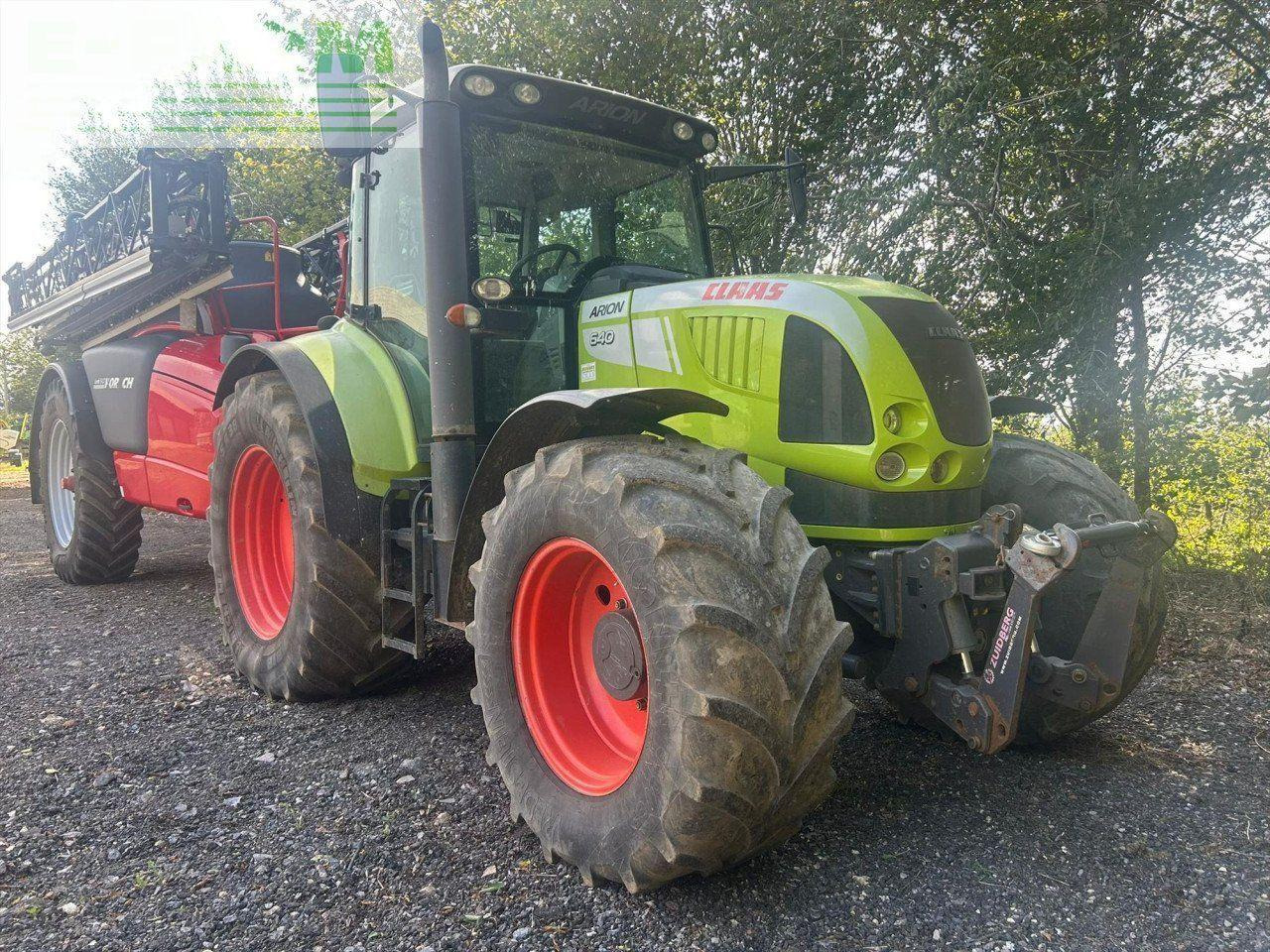 Farm tractor CLAAS ARION 640