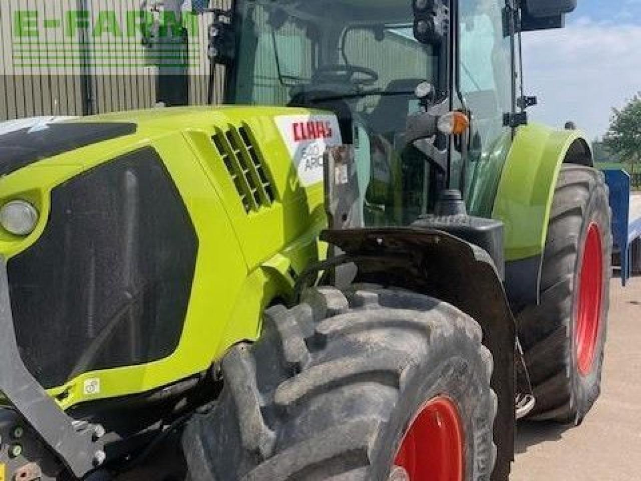 Farm tractor CLAAS ARION 640