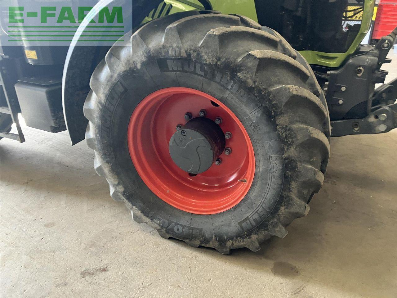 Farm tractor CLAAS ARION 650