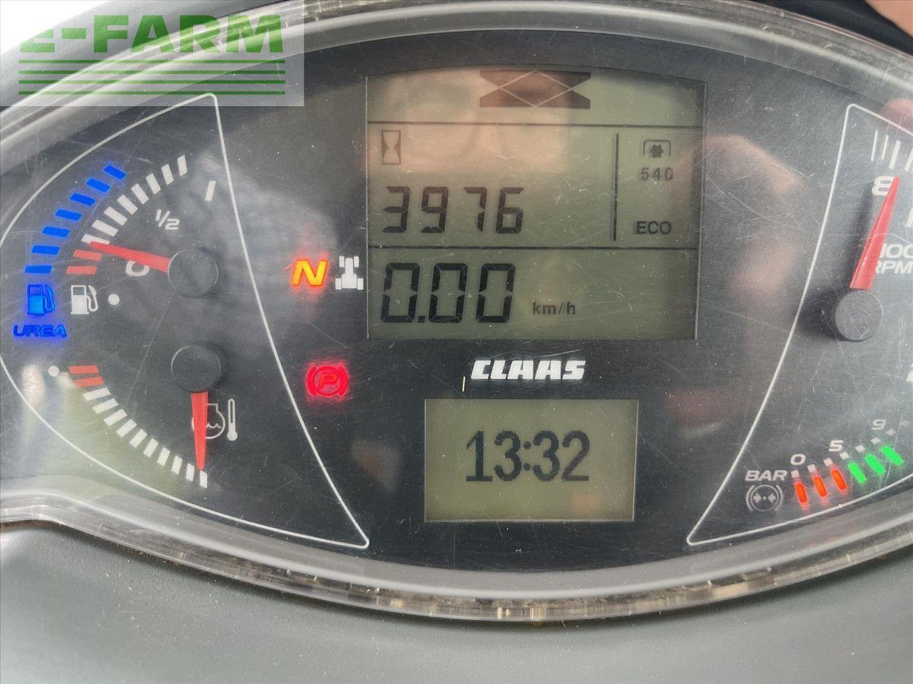 Farm tractor CLAAS ARION 660