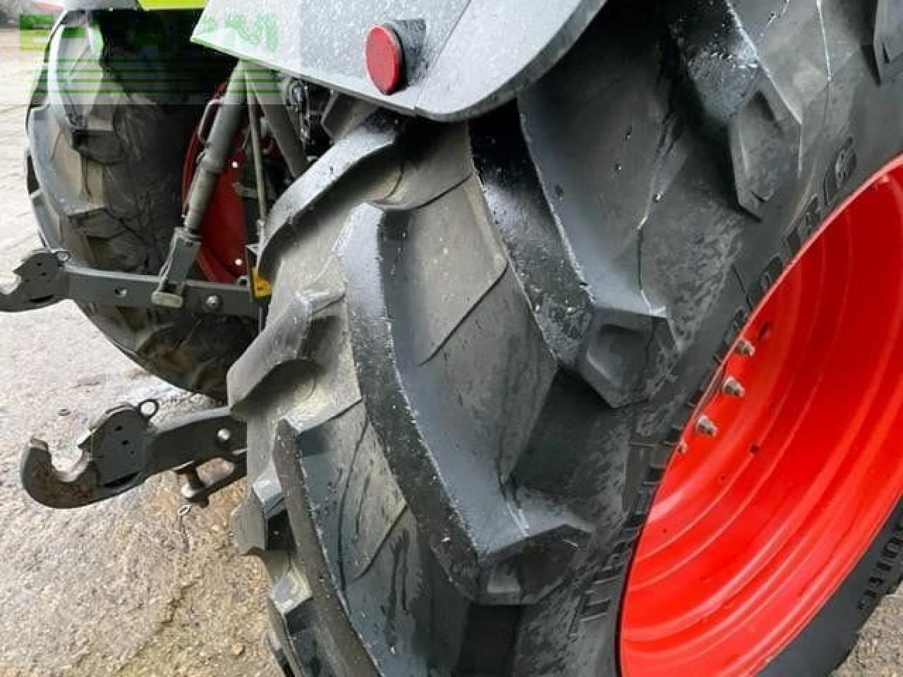 Farm tractor CLAAS ARION 660CIS+