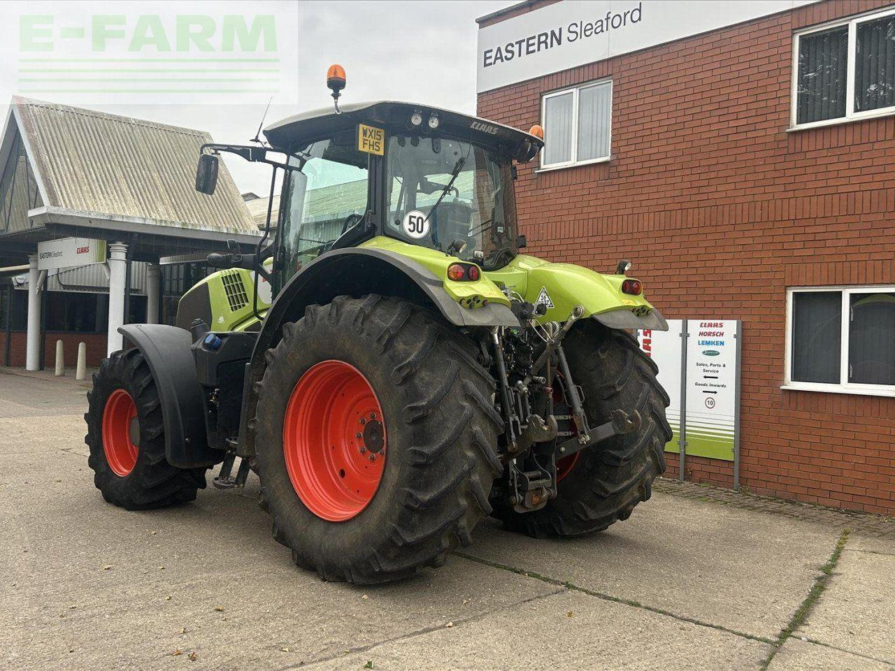 Farm tractor CLAAS AXION 830