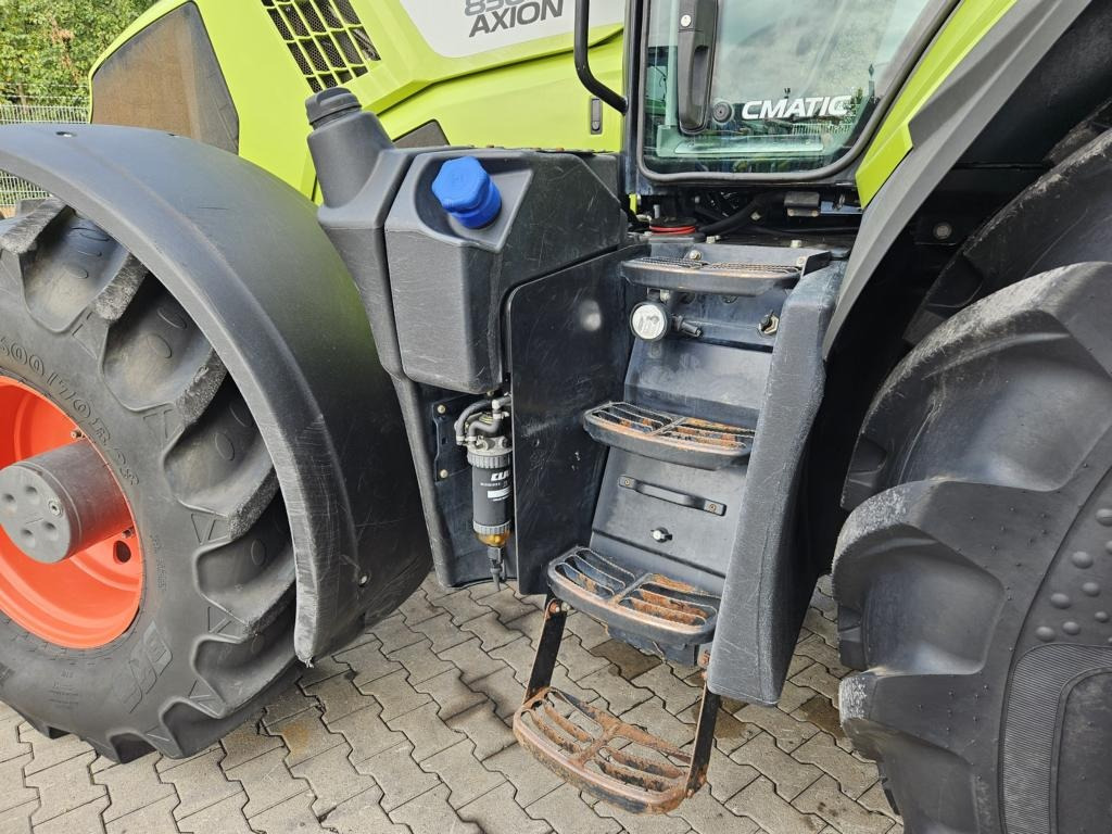 Farm tractor CLAAS AXION 830 CMATIC