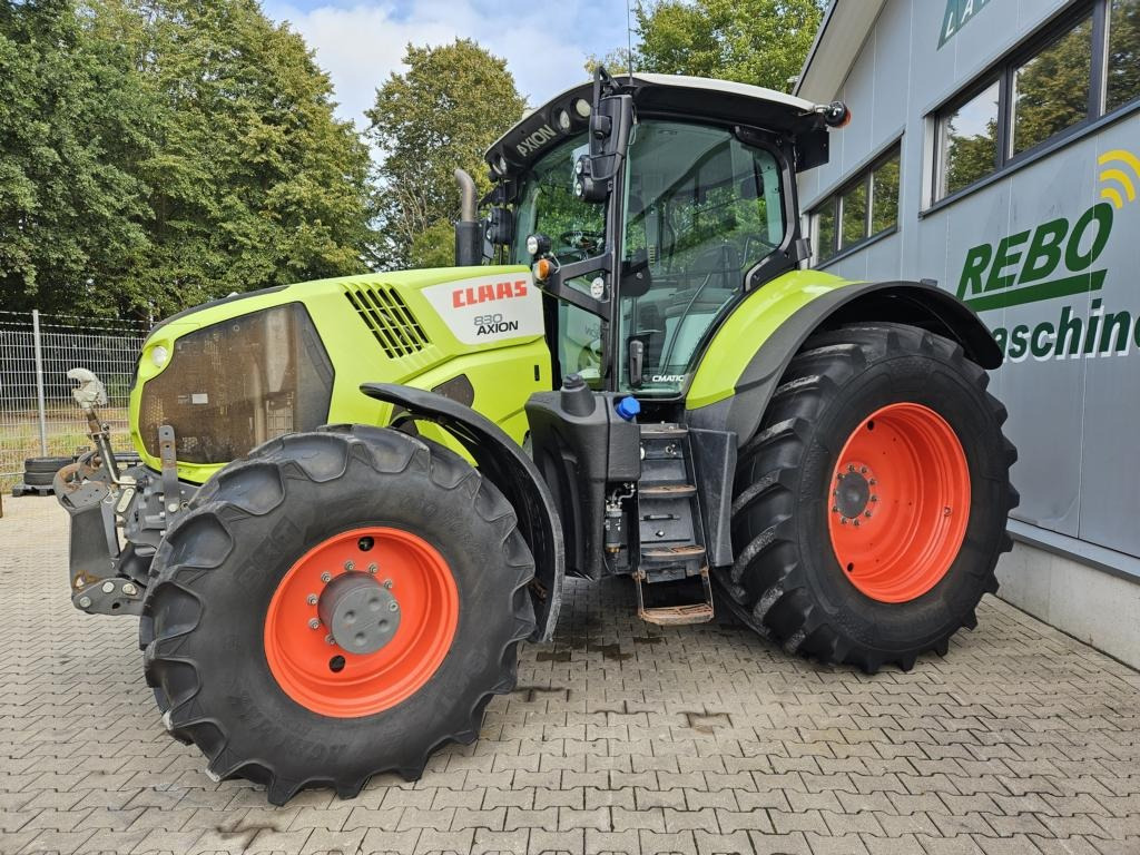 Farm tractor CLAAS AXION 830 CMATIC