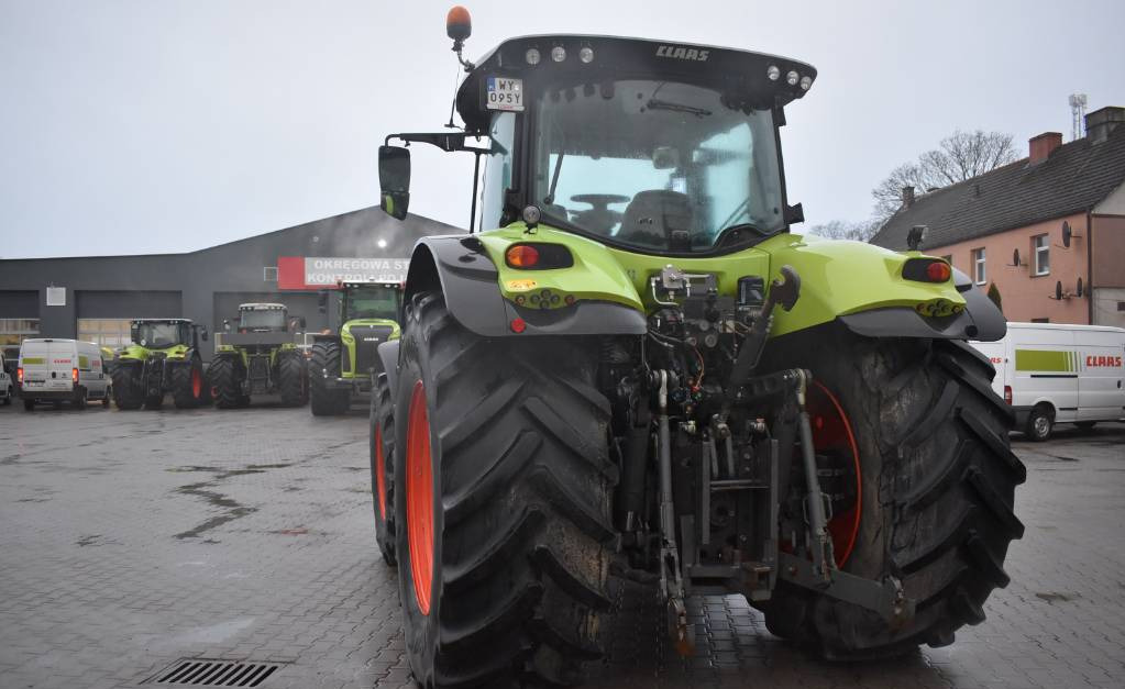 Farm tractor CLAAS AXION 850 CIS+Przedni tuz/cis+/oś PROACTIV/264KM