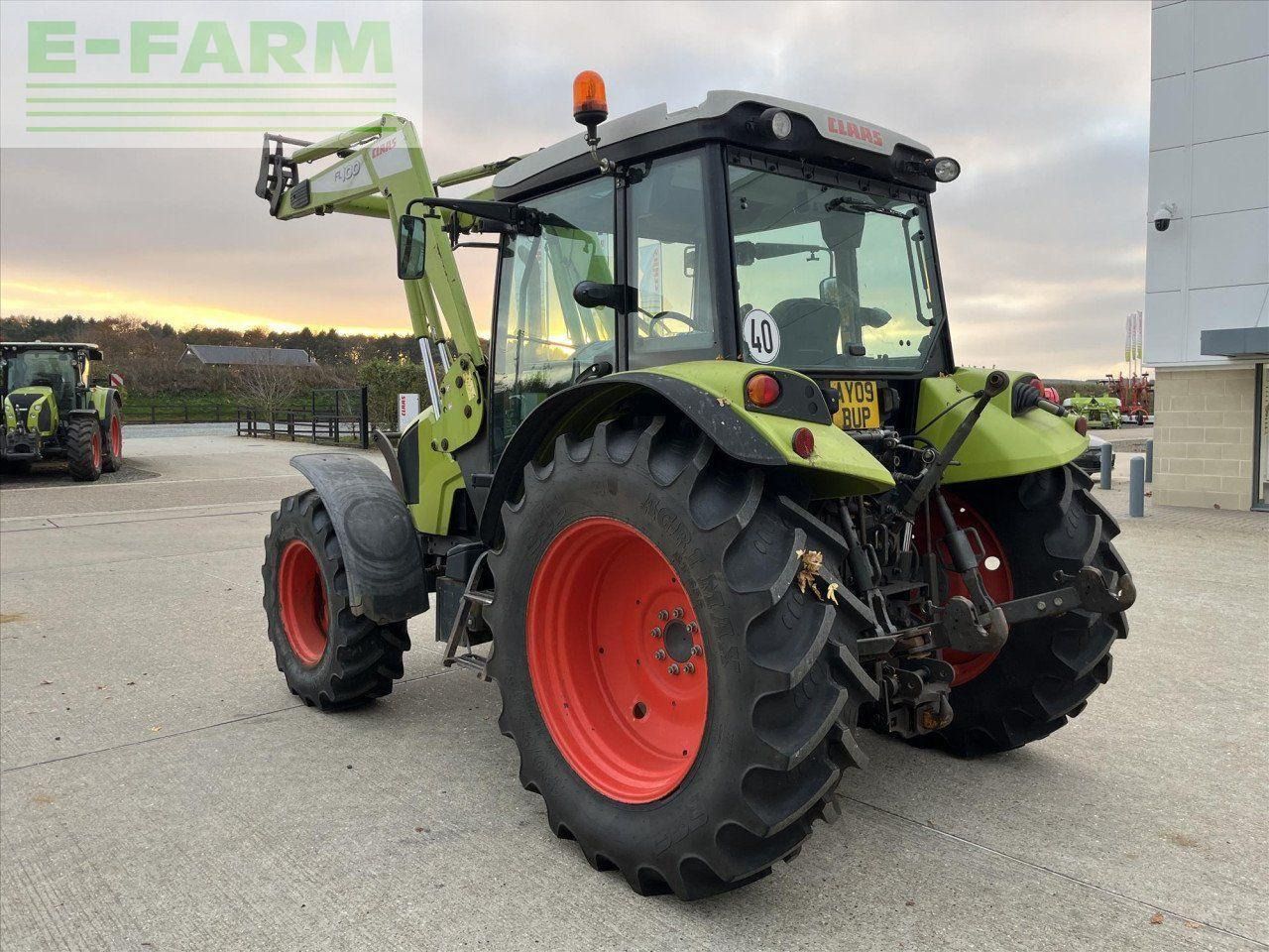 Farm tractor CLAAS AXOS 330