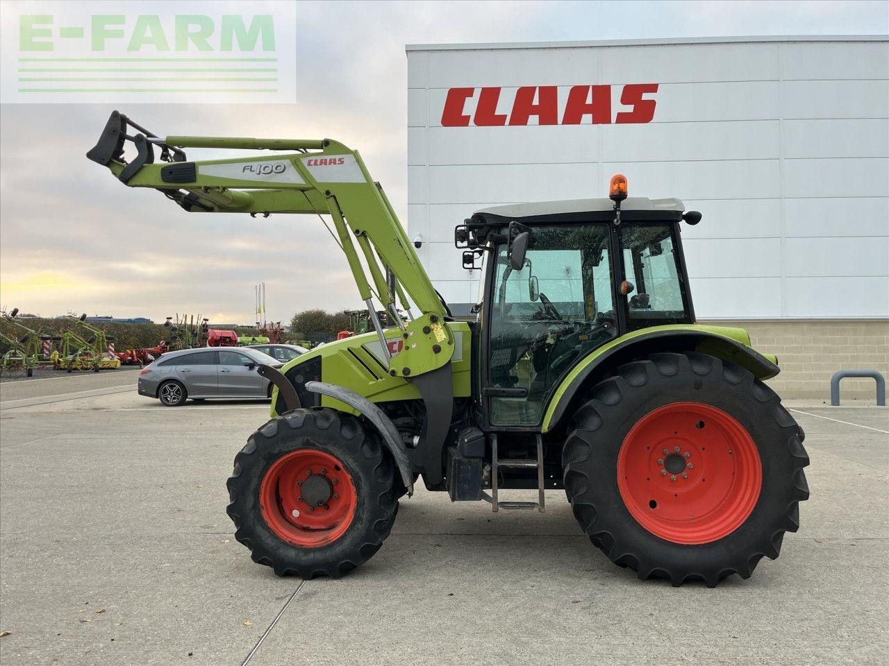 Farm tractor CLAAS AXOS 330