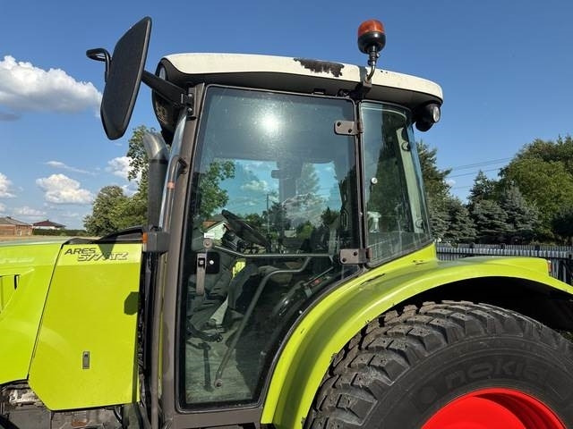 Farm tractor CLAAS Ares 577