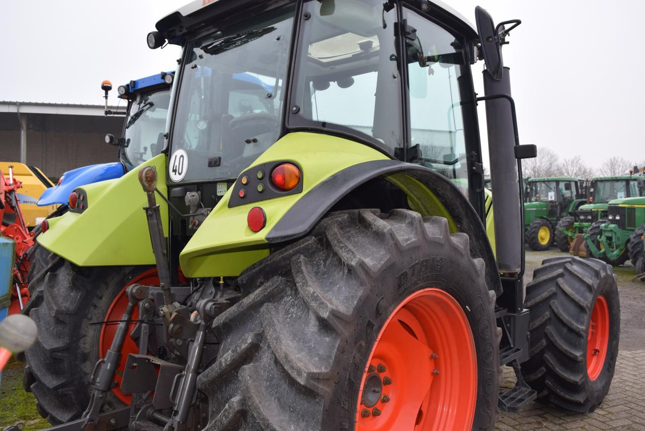 Farm tractor CLAAS Arion 420 CIS
