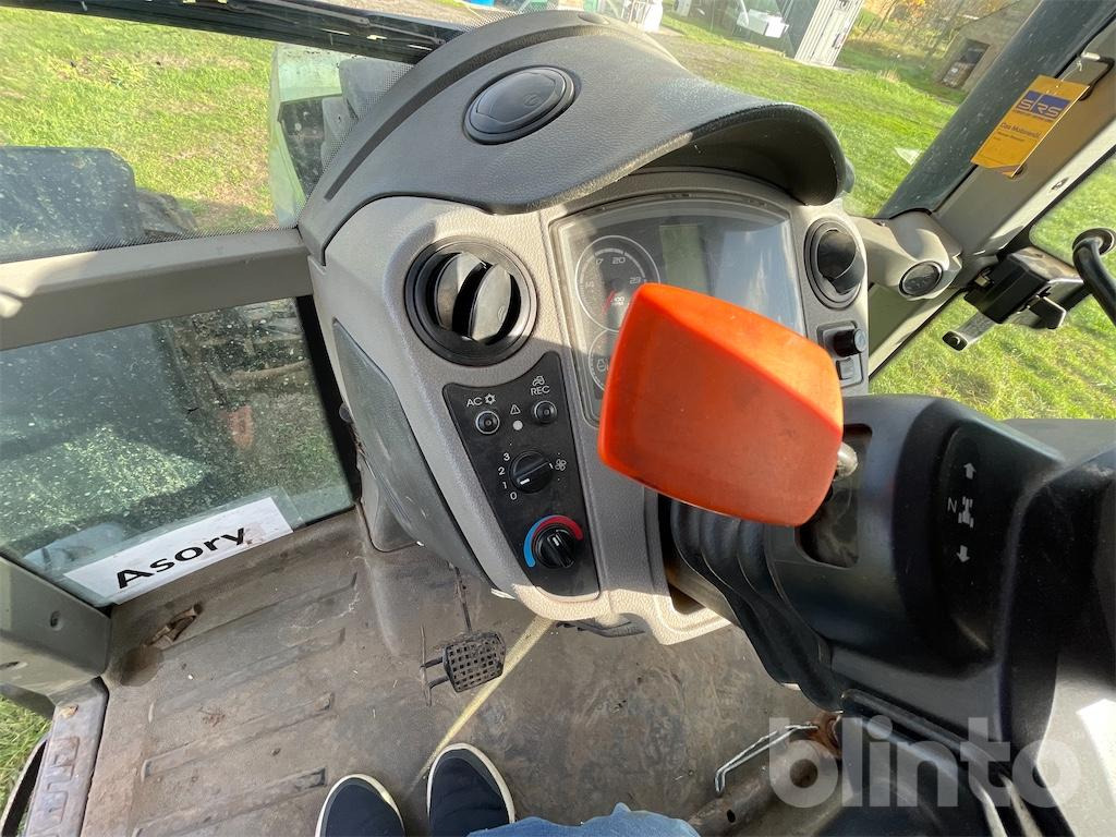 Farm tractor CLAAS Arion 640 (2010)