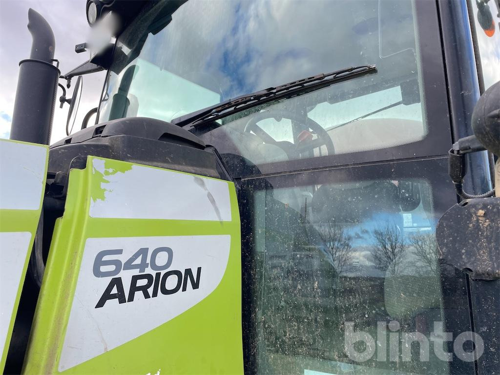 Farm tractor CLAAS Arion 640 (2010)