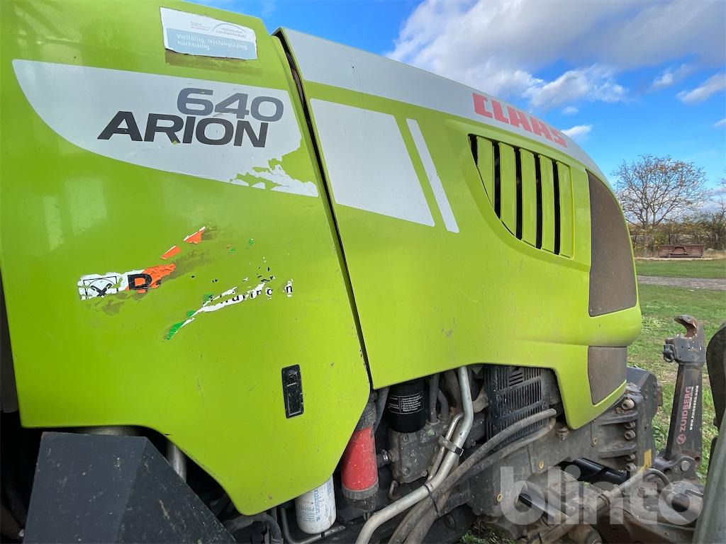 Farm tractor CLAAS Arion 640 (2010)