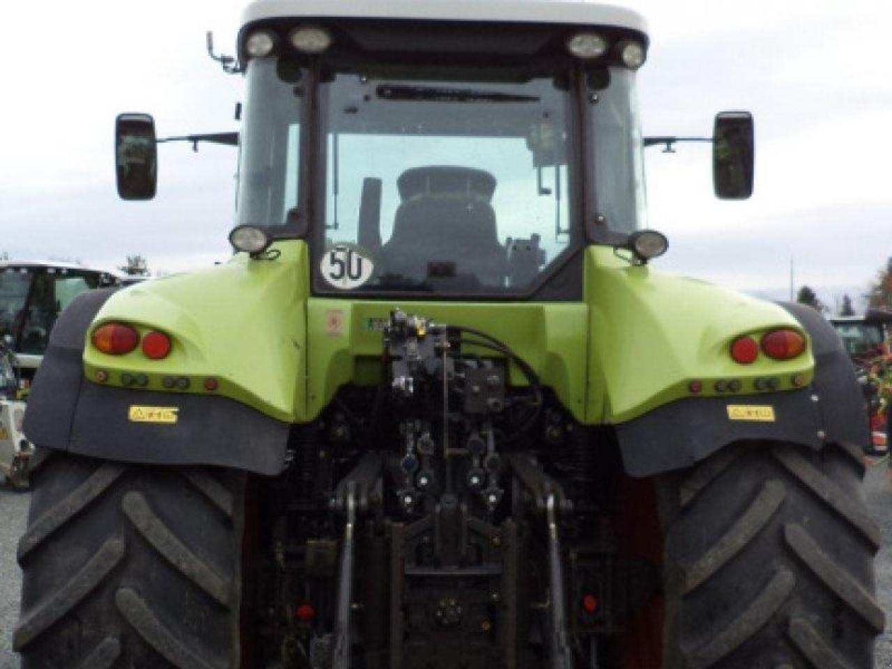 Farm tractor CLAAS Arion 640 CEBIS