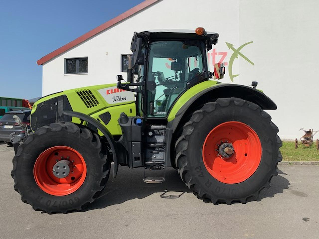 Farm tractor CLAAS Axion 870 CMATIC mit Cebis Touch und GPS S10, Top Zustand, Baujahr 2018