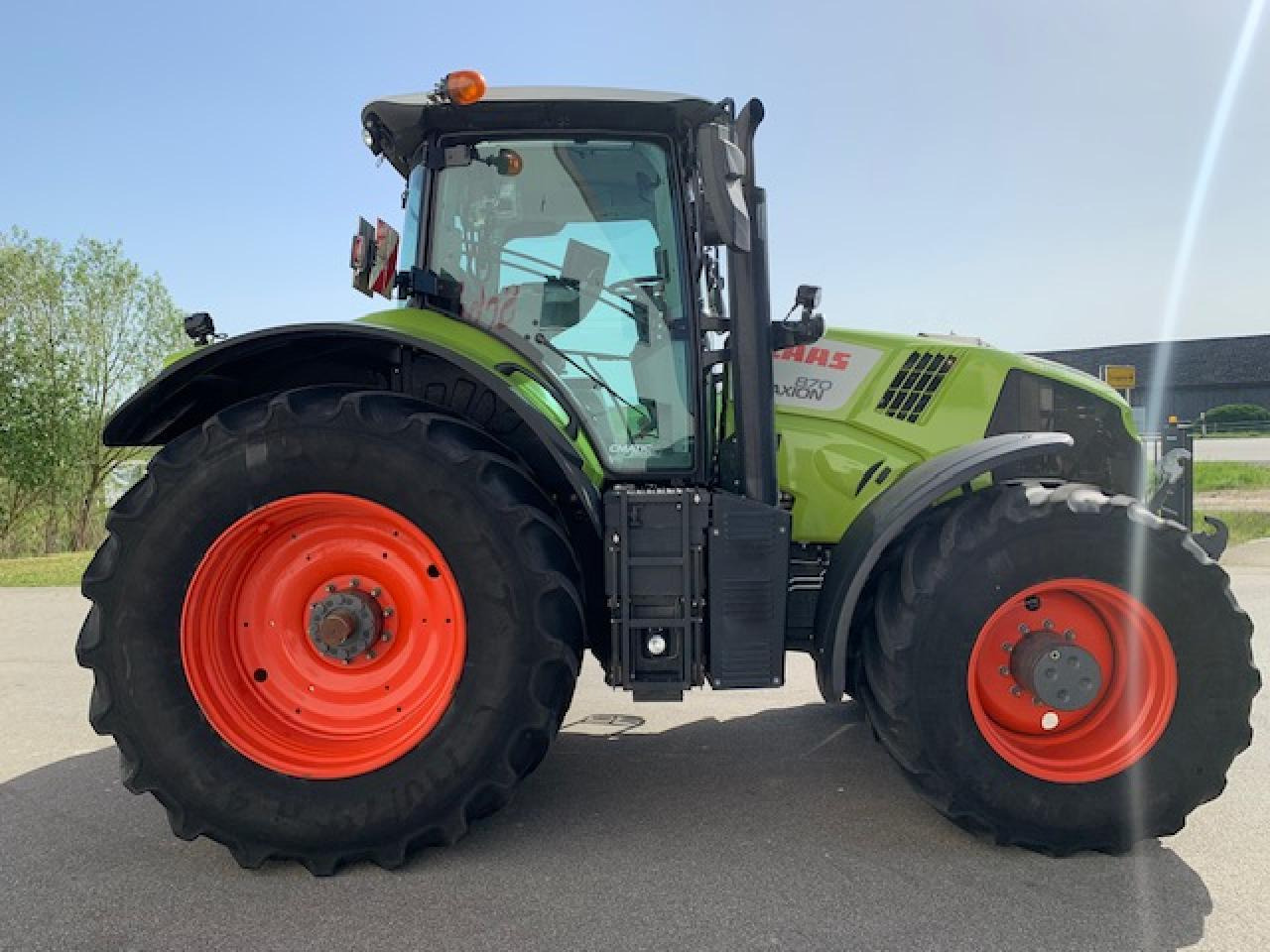 Farm tractor CLAAS Axion 870 CMATIC mit Cebis Touch und GPS S10, Top Zustand, Baujahr 2018