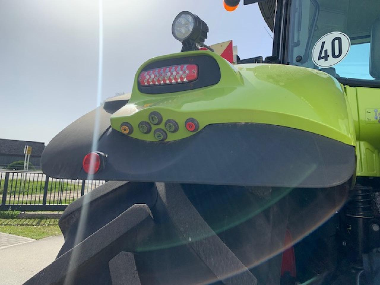 Farm tractor CLAAS Axion 870 CMATIC mit Cebis Touch und GPS S10, Top Zustand, Baujahr 2018