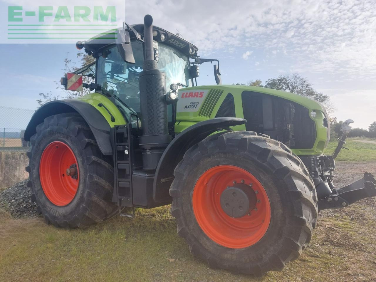 Farm tractor CLAAS Axion 960