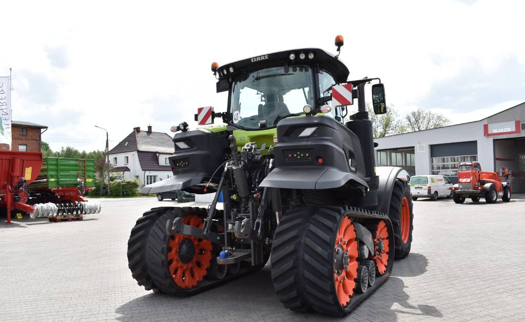 Farm tractor CLAAS Axion 960 Terra Trac