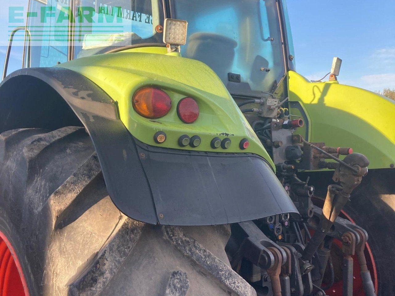 Farm tractor CLAAS USED AXION 810