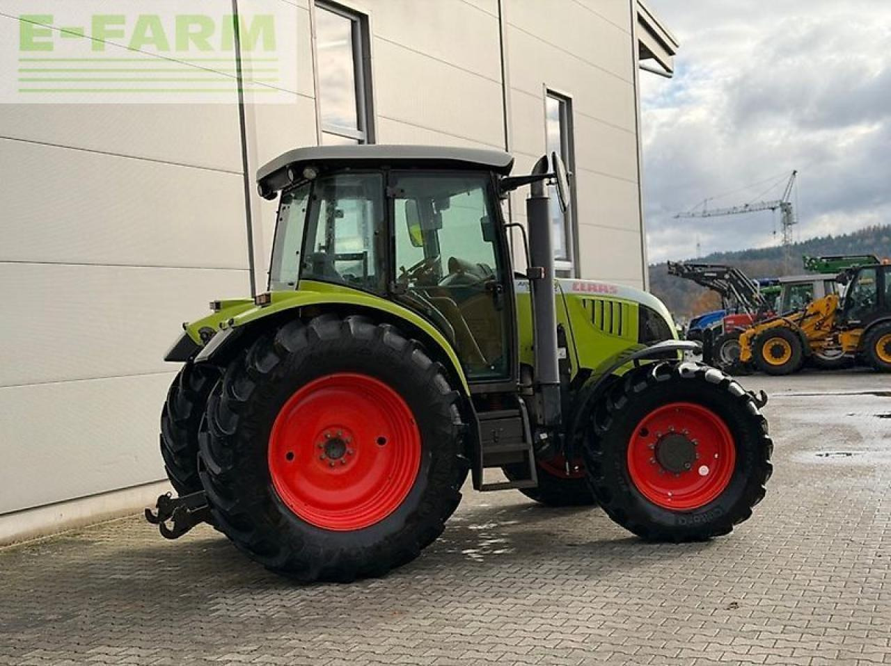 Farm tractor CLAAS ares 577