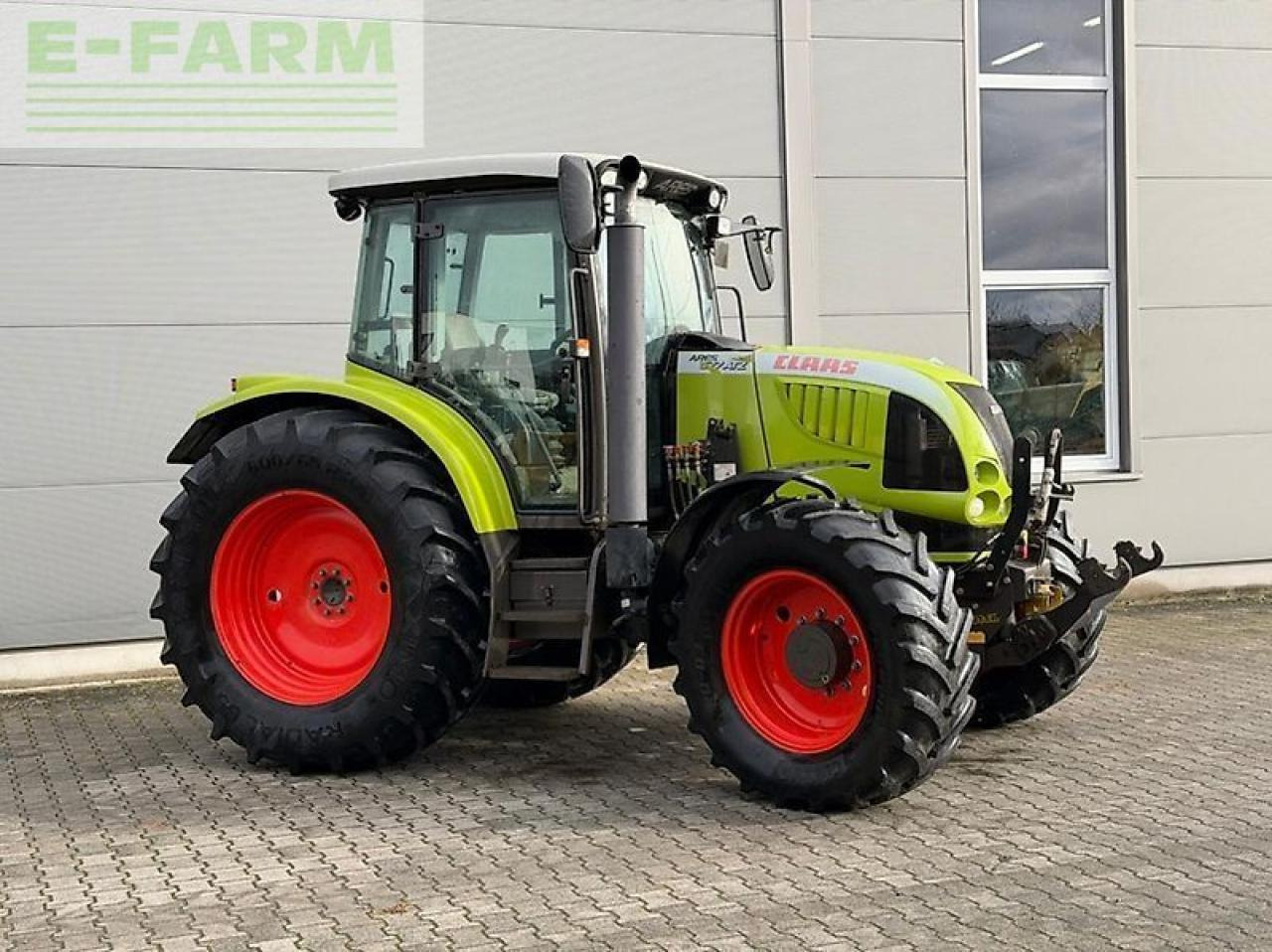 Farm tractor CLAAS ares 577