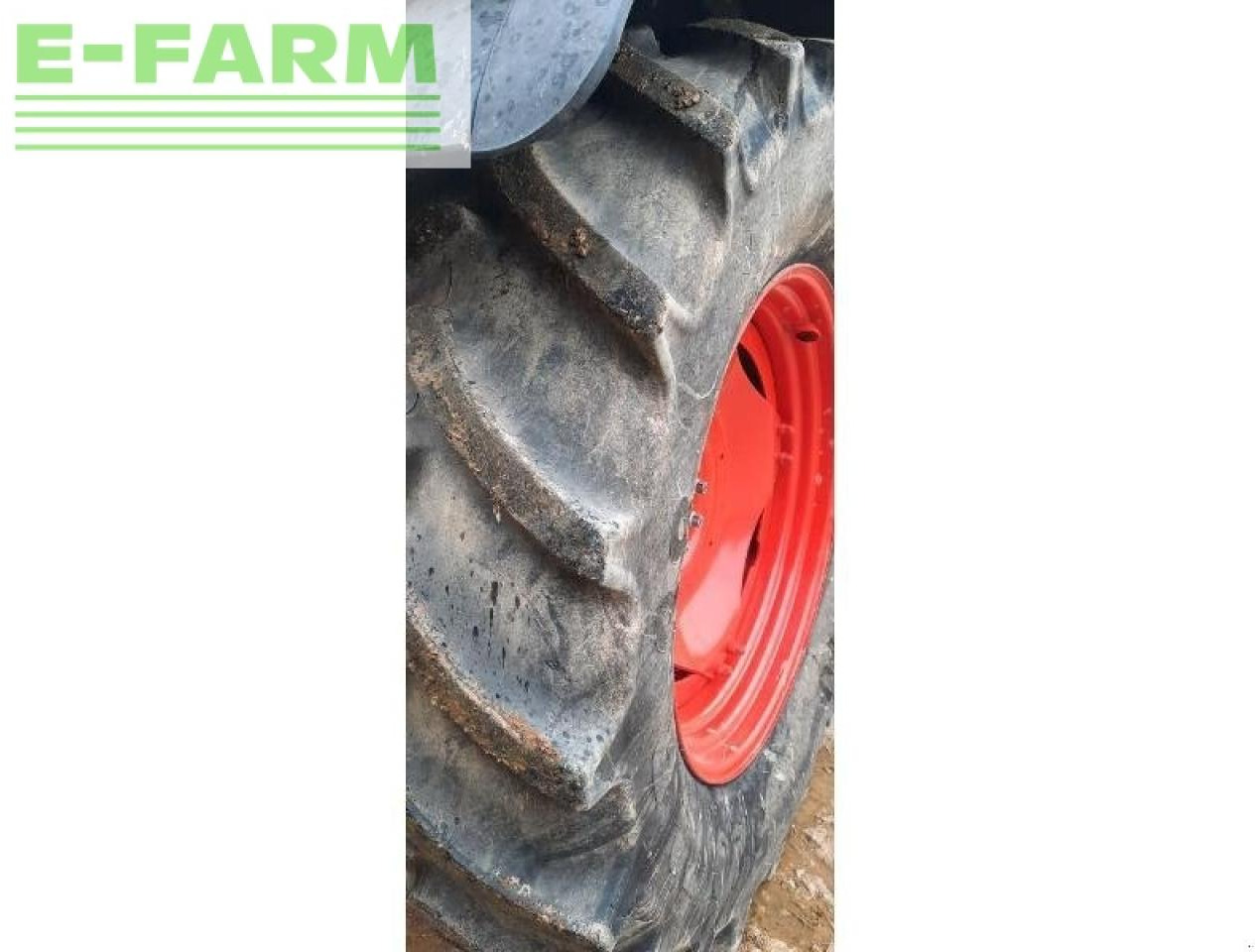 Farm tractor CLAAS arion530