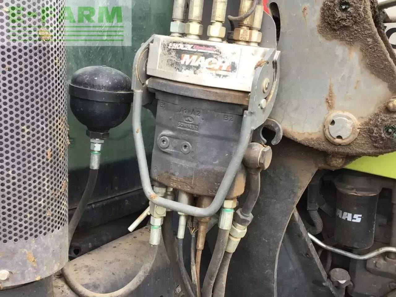 Farm tractor CLAAS arion 410