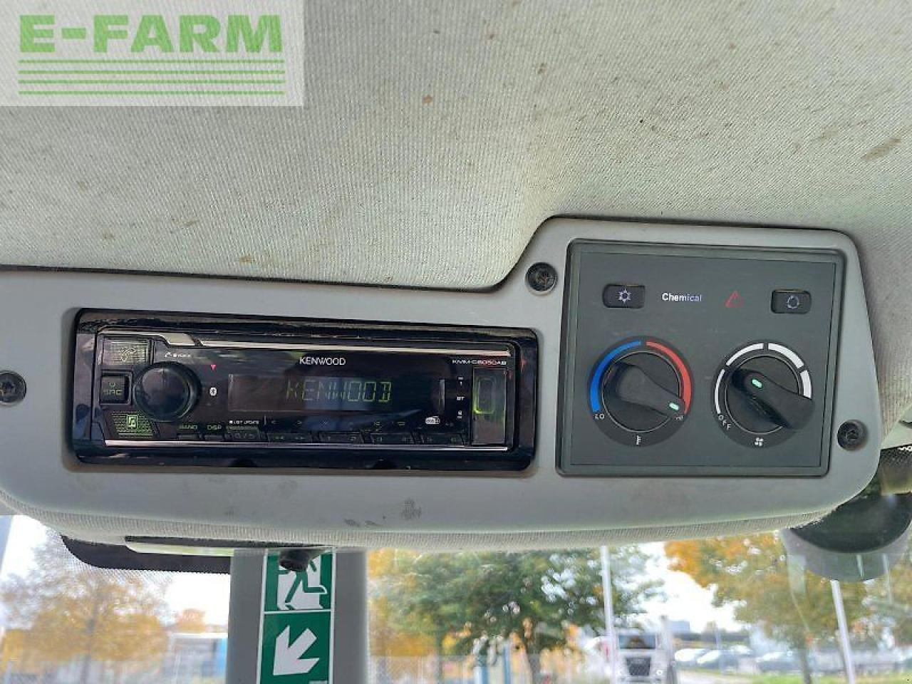 Farm tractor CLAAS arion 420