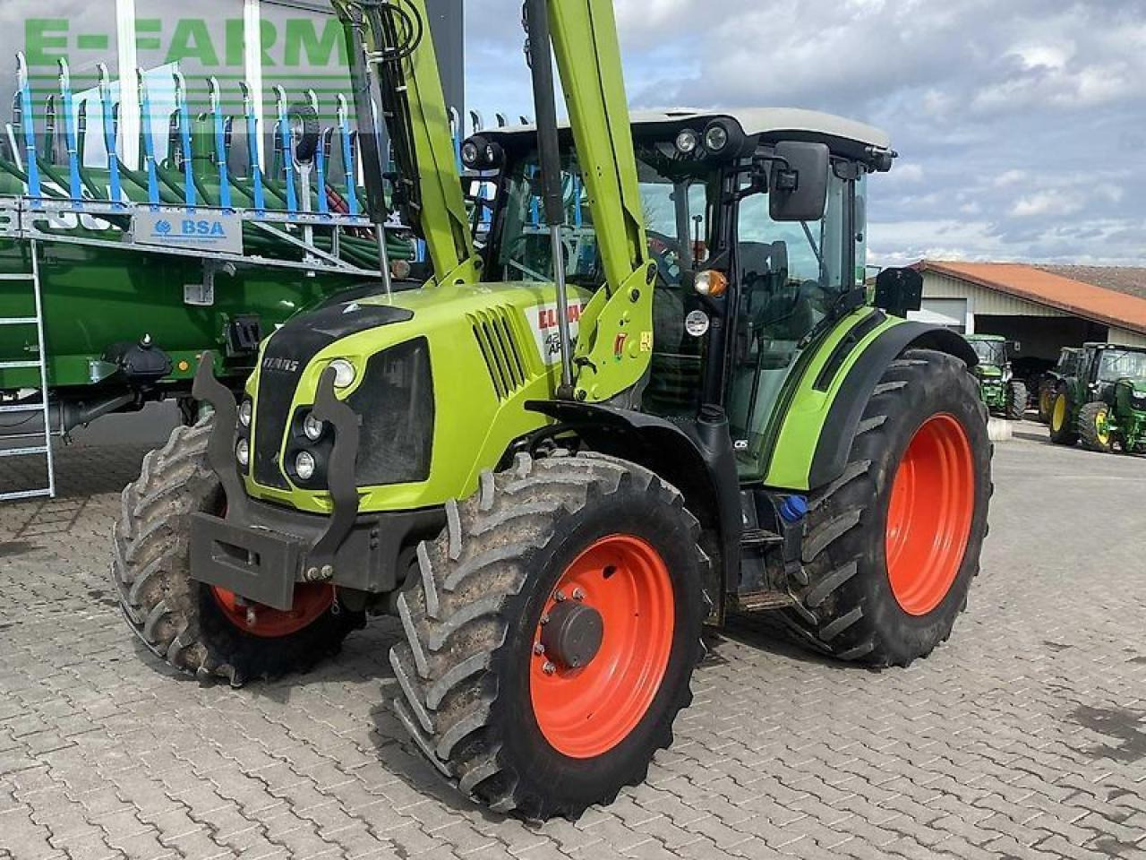 Farm tractor CLAAS arion 420