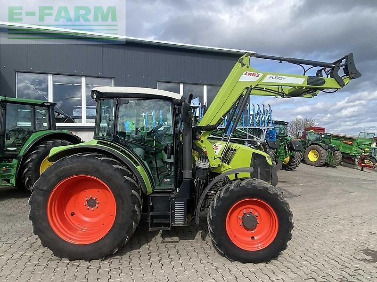 Farm tractor CLAAS arion 420