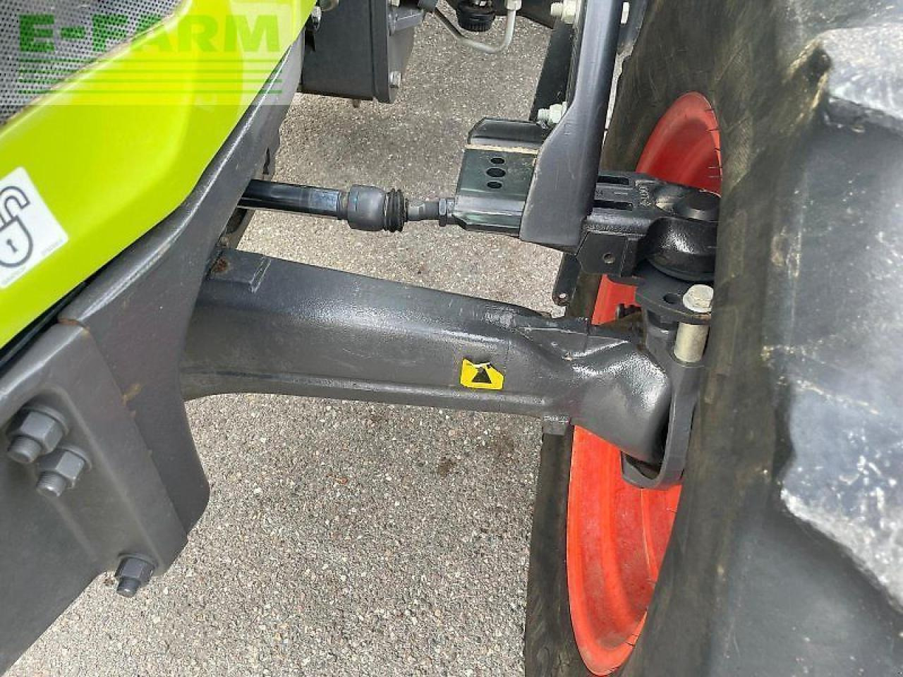 Farm tractor CLAAS arion 420