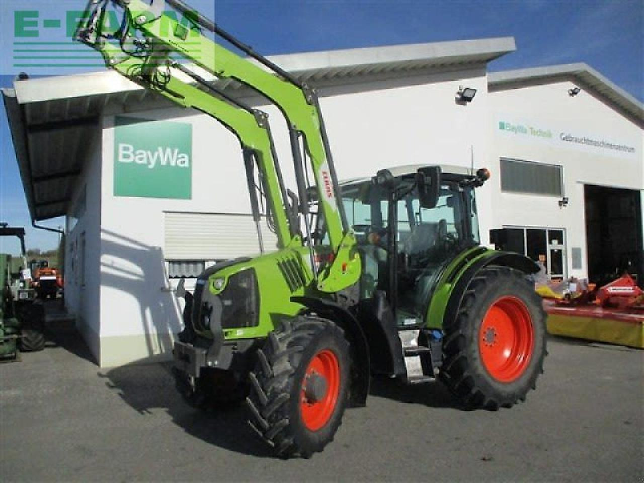 Farm tractor CLAAS arion 420 #871