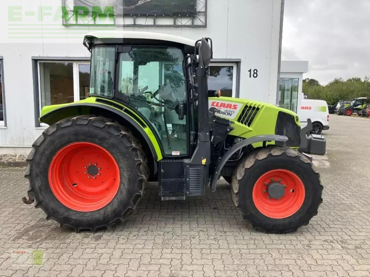 Farm tractor CLAAS arion 420 basic