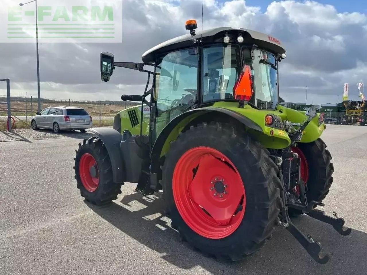 Farm tractor CLAAS arion 420 cis