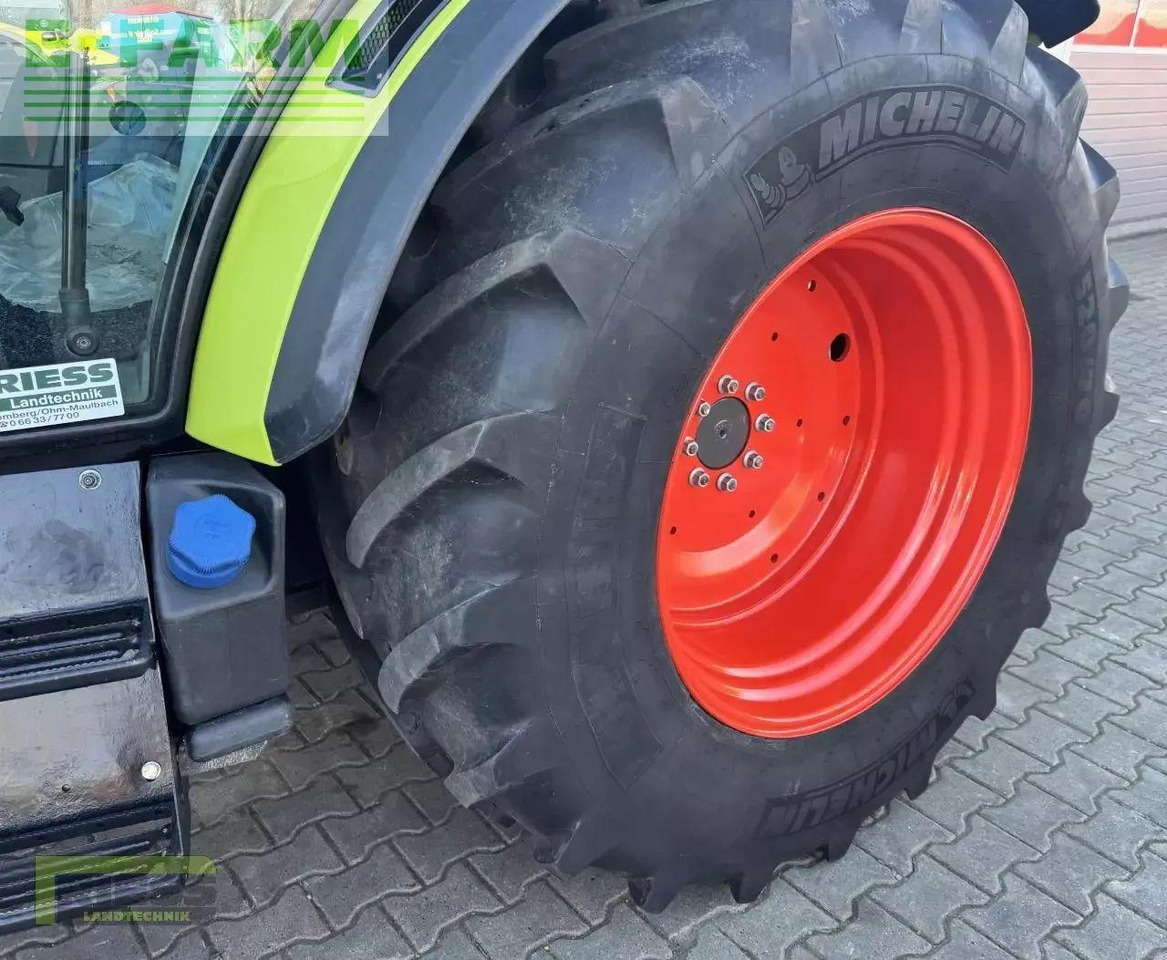Farm tractor CLAAS arion 420 cis a32