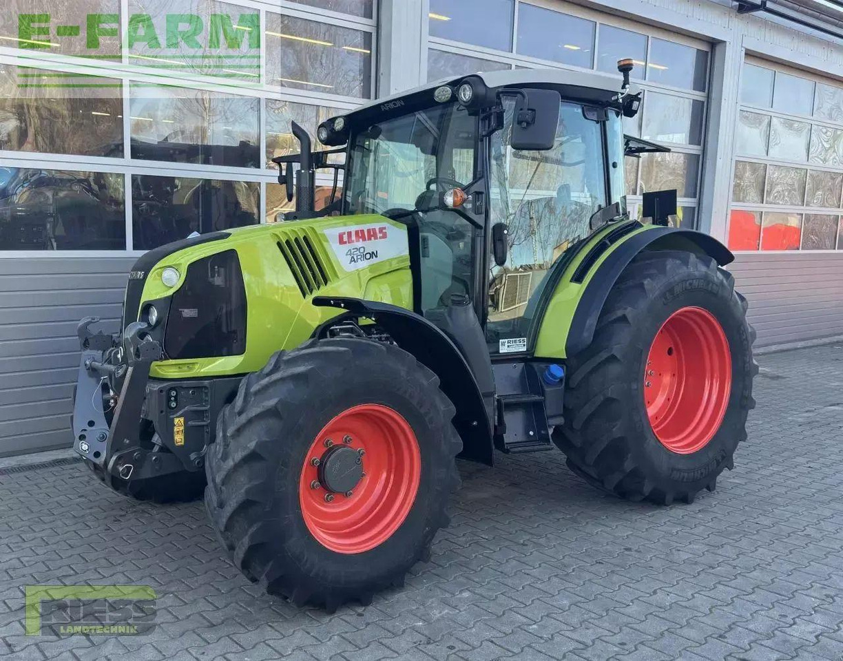 Farm tractor CLAAS arion 420 cis a32