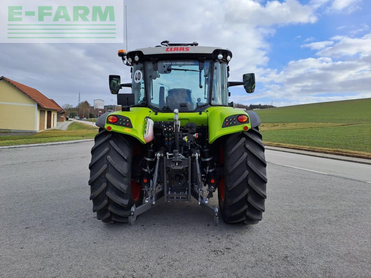 Farm tractor CLAAS arion 420 standard