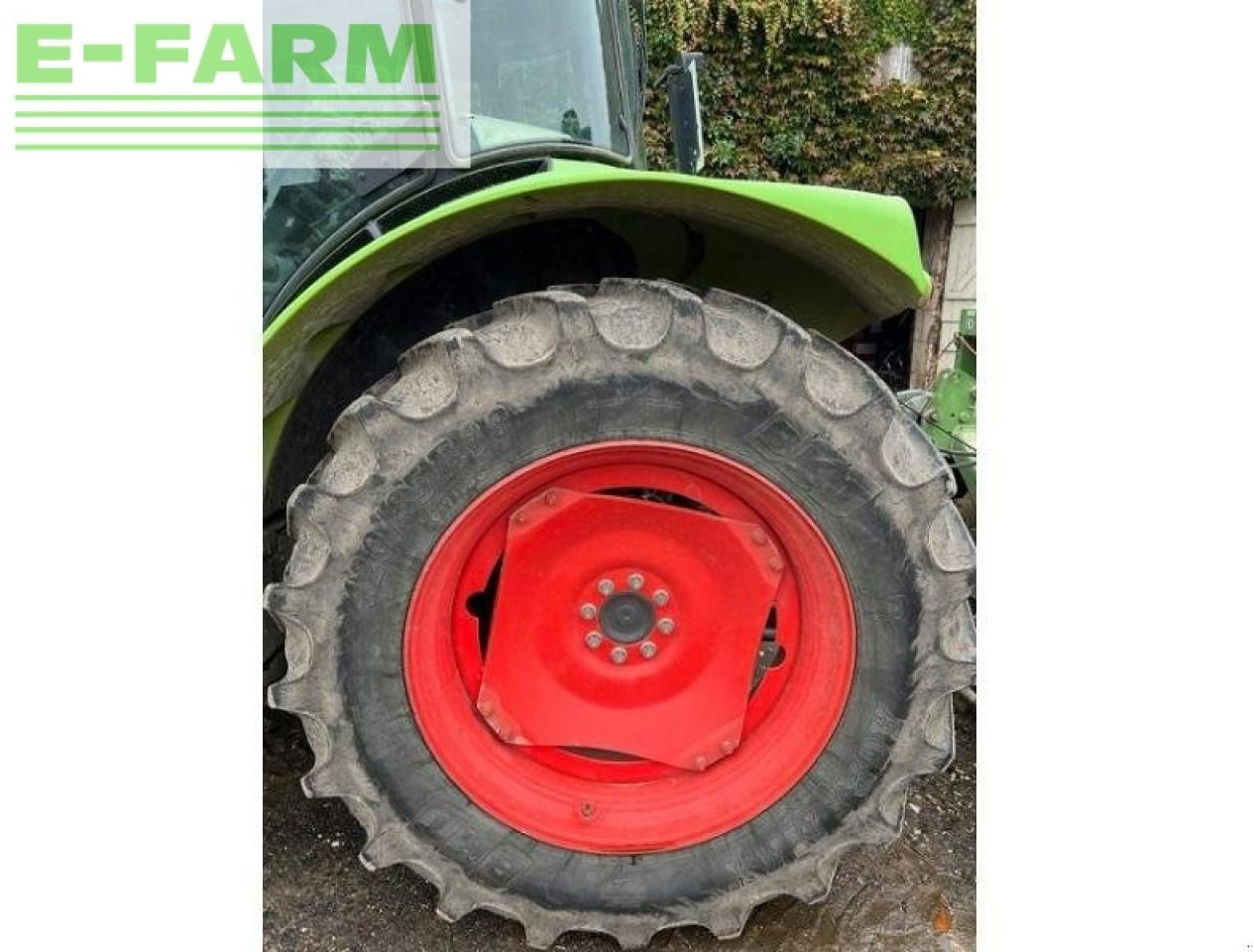 Farm tractor CLAAS arion 430