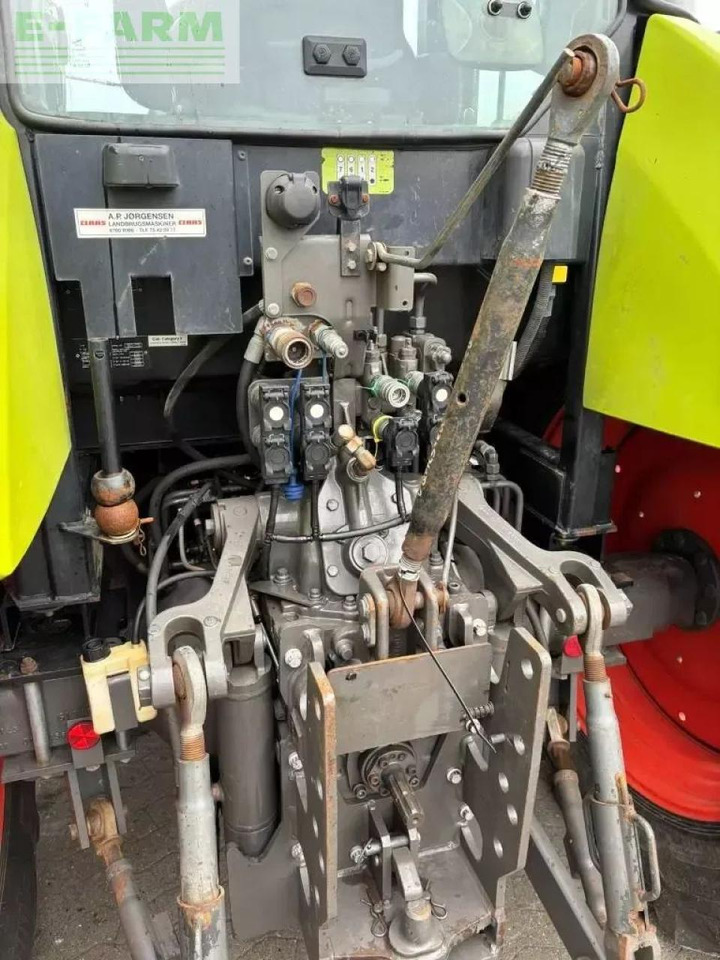 Farm tractor CLAAS arion 430 cis