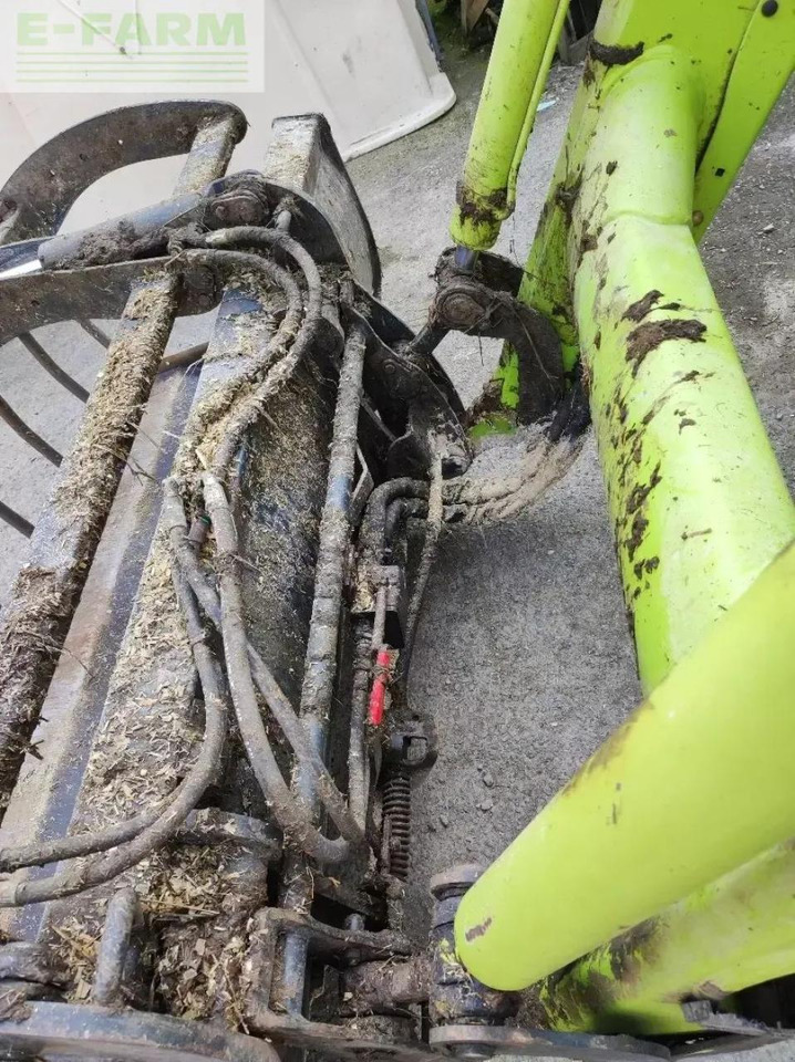 Farm tractor CLAAS arion 430 cis