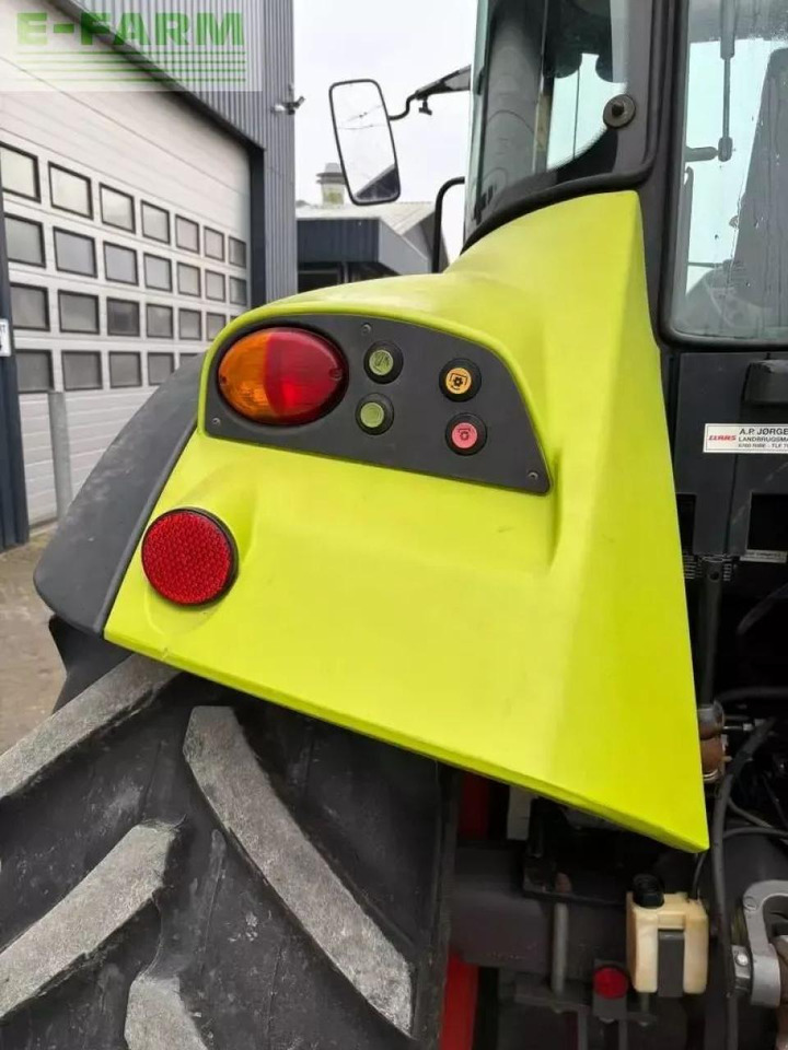 Farm tractor CLAAS arion 430 cis