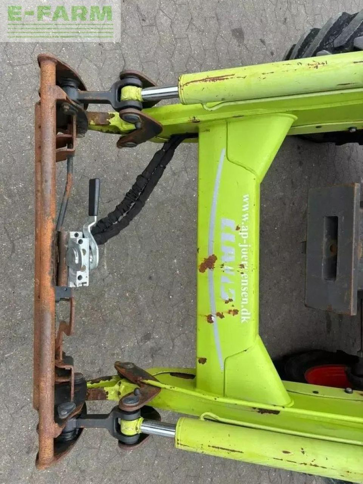 Farm tractor CLAAS arion 430 cis