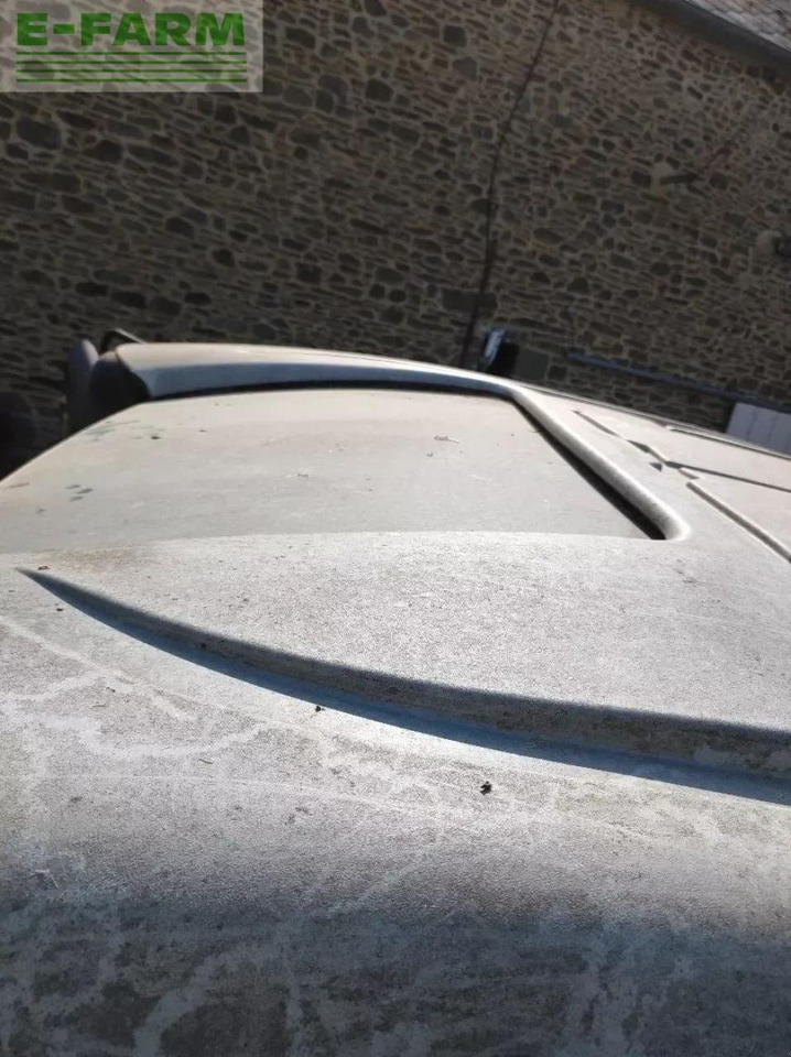 Farm tractor CLAAS arion 430 cis