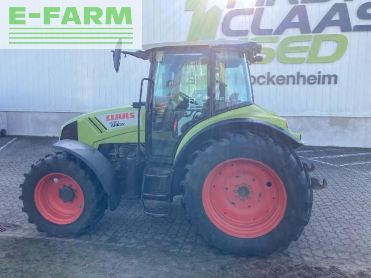 Farm tractor CLAAS arion 430 cis