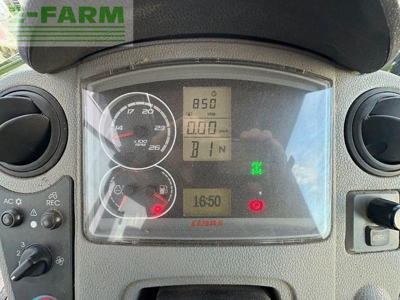 Farm tractor CLAAS arion 430 cis