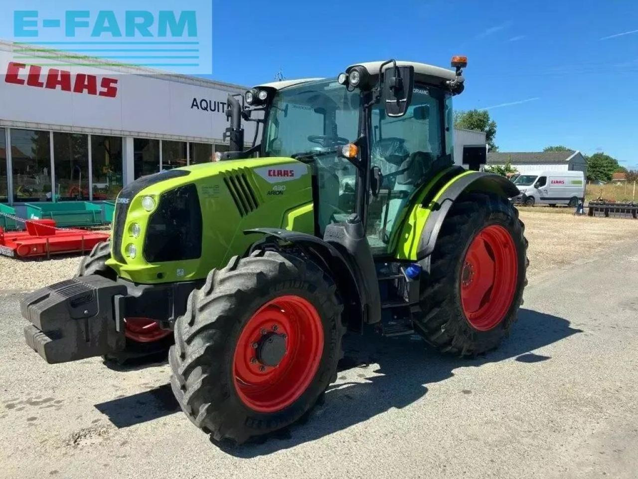 Farm tractor CLAAS arion 430 panoramic