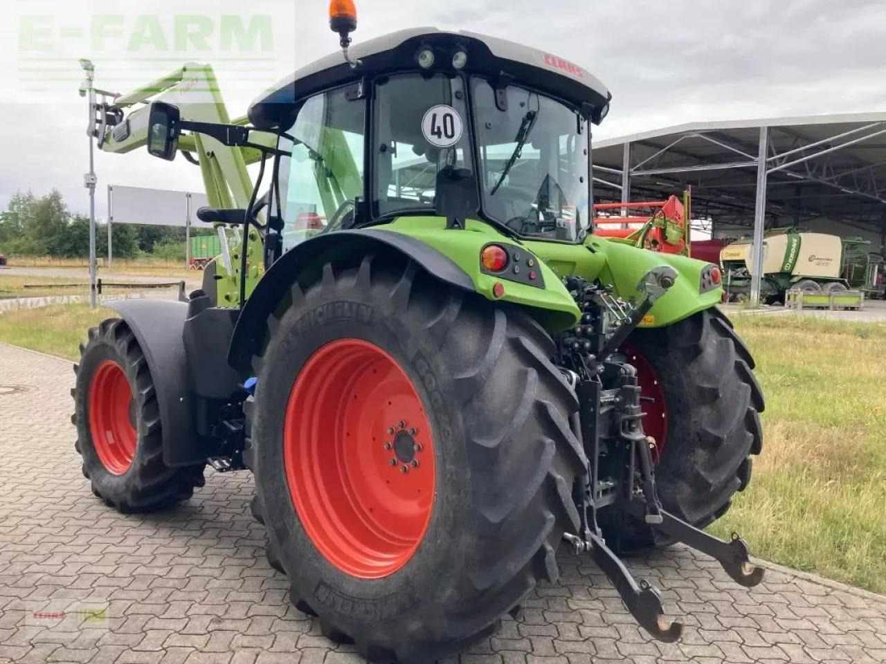 Farm tractor CLAAS arion 440