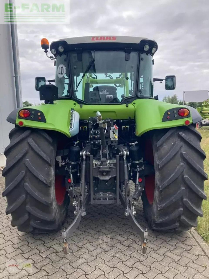 Farm tractor CLAAS arion 440