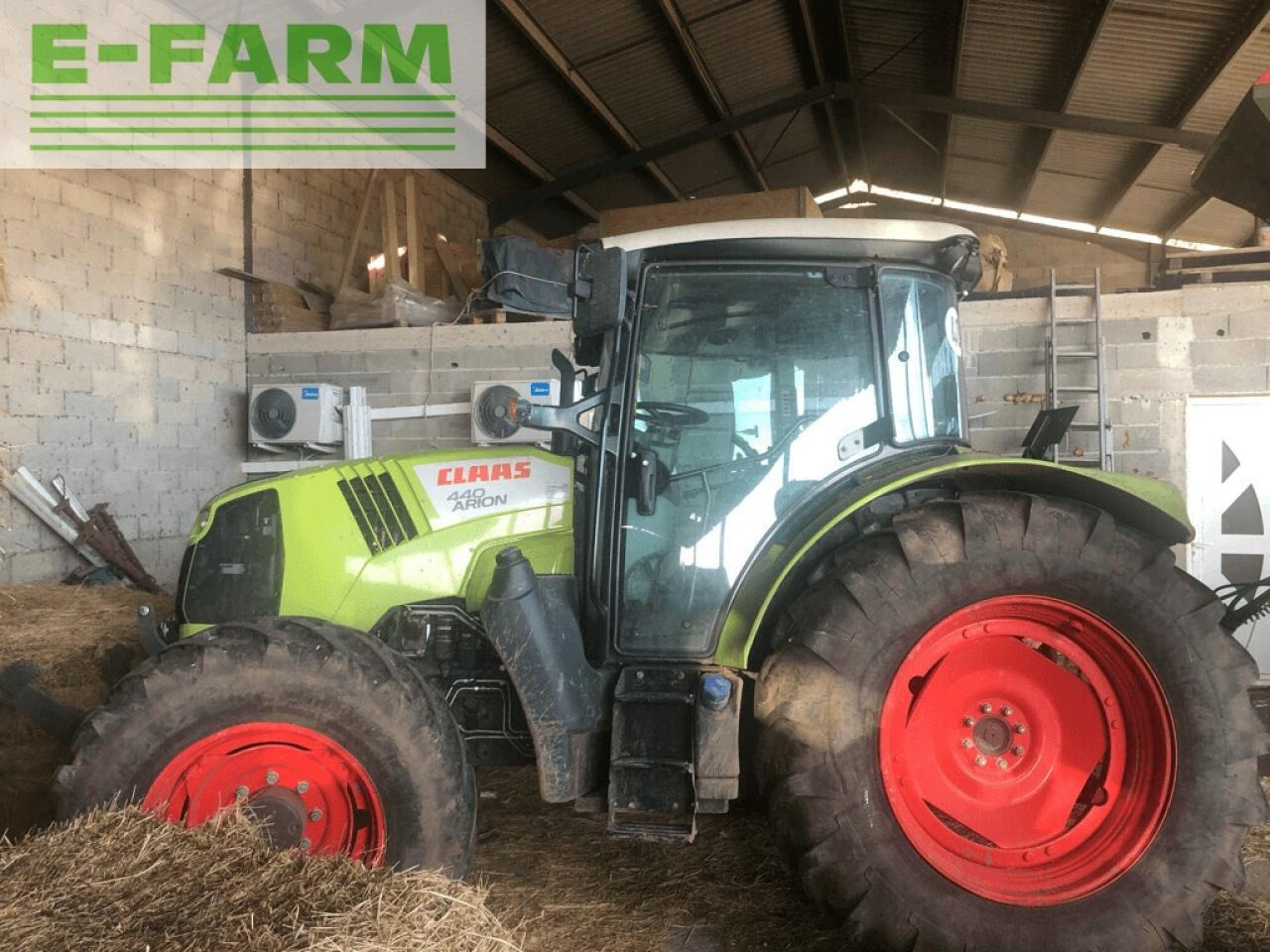 Farm tractor CLAAS arion 440 (a43/100)